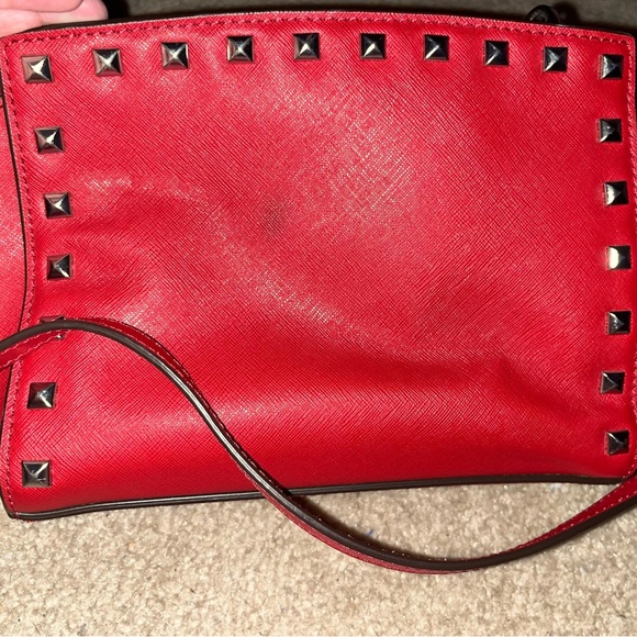 Michael Kors Selma Medium Studded Saffiano Leather Messenger Crossbody Red - Picture 2 of 3